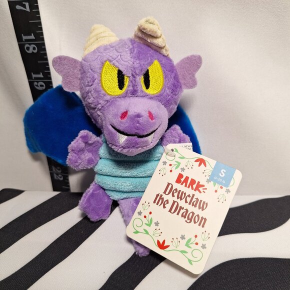 NWT Bark *BarkBOX* - Knights of GnawmoreTheme with 3 Dog Toys S - Picture 5 of 16